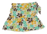 Bílo-barevná květovaná sukně 