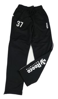 Černé sportovní tepláky s číslem