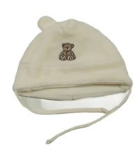 Smetanová chlupatá čepice s medvídkem