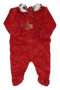 Červený sametový overal s nášivkou a límečkem 