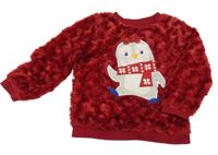 Červená chlupatá mikina s tučňákem M&Co