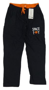 Nové - Tmavomodré tepláky s nápisem