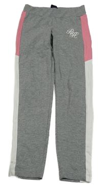 Šedé legíny s bílým pruhem a nápisem 