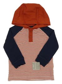 Nové - cihlovo-bílo-tmavomodré pruhované triko s kapucí 