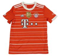 Červeno-bílý pruhovaný funkční fotbalový dres  FC Bayern München a číslem Adidas