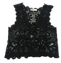 Černá vzorovaná perforovaná crop vesta H&M