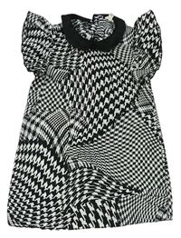 Černo-bílé vzorované lehké šaty River Island