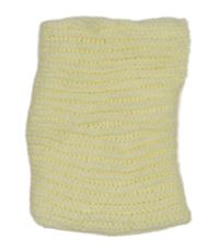 Žlutý pletený nákrčník