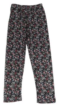 Černé legíny s kytičkami 