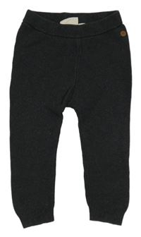 Tmavošedé pletené tepláky lupilu