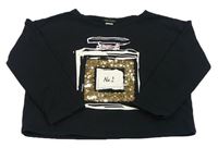 Černá lehká crop mikina s parfémem River Island