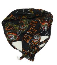 Černá pirátky s draky