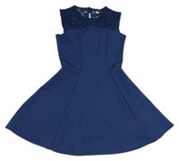 Tmavomodré šaty s krajkou River Island