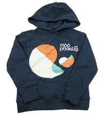 Tmavomodrá mikina s potiskem a kapucí 