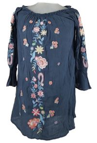 Dámksá tmavomodrá květovaná šatová tunika s lodičkovým výstřihem 