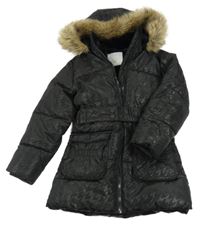 Černý vzorovaný šusťákový zimní kabát s páskem a kapucí Matalan