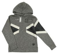 Nové - Tmavošedá melírovaná mikina s číslem, pruhy a kapucí River Island
