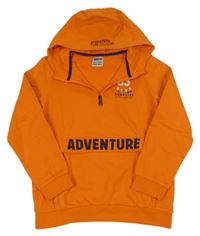 Oranžová mikina s nápisy a kapucí 