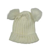 Smetanová žebrovaná pletená čepice s bambulemi Primark