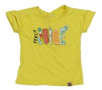 Žluté tričko s nápisem 
