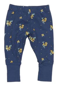 Tmavomodré květované lehké tepláky 