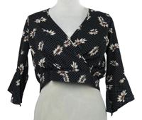 Dámská černá kytičkovaná crop halenka New Look 