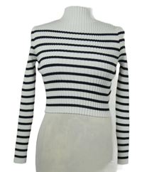 Dámský bílo-černý pruhovaný žebrovaný crop svetr