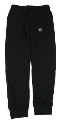 Nové - černé tepláky F&F