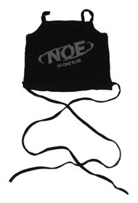 Černý žebrovaný crop top s nápisem a šněrováním 