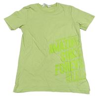 Zelené tričko s nápisem H&M