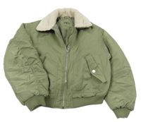 Khaki šusťáková zateplená crop bunda s kožešinovým límcem Zara