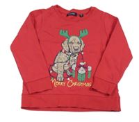 Červená mikina se psem a dárkem Blue Seven