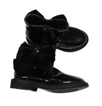 Černé lesklé koženkové kotníkové boty s mašlí vel. 22