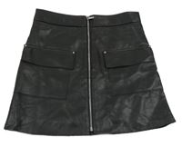 Černá koženková propínací sukně River Island