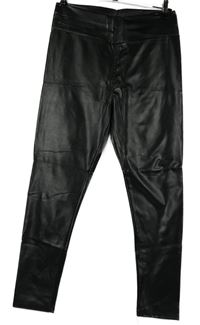 Dámské černé koženkové tregíny 