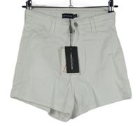 Nové - Dámské bílé riflové kraťasy PrettyLittle Thing