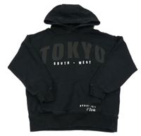 Černá mikina s nápisem a kapucí 