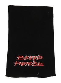 Černý pletený nákrčník s nápisy