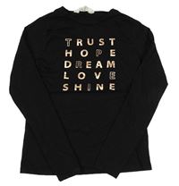 Černé triko se zlatým nápisem H&M
