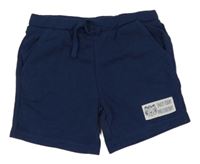 Tmavomodré teplákové kraťasy s nášivkou Lily & Dan