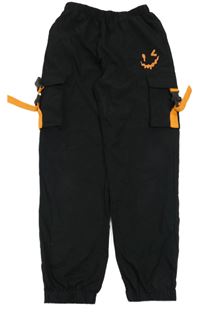 Černé lehké cuff kalhoty s kapsami a potiskem Shein