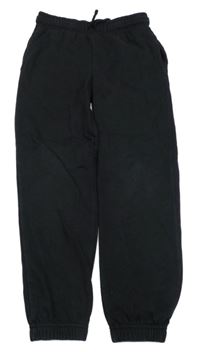 Černé tepláky Primark