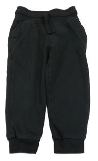 Černé tepláky Primark