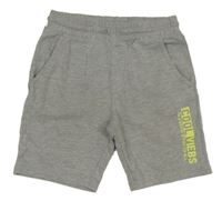 Světlešedé teplákové kraťasy s nápisem Y.F.K.