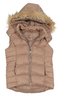 Světlerůžová šusťáková prošívaná zateplená vesta s kapucí Pep&Co.