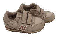 Starorůžové koženkové botasky New Balance vel. 25