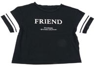 Černo-bílé crop tričko s nápisem 