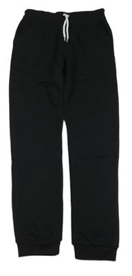Černé tepláky Primark