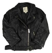 Černý koženkový jarní křivák s páskem River Island