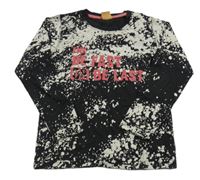 Černo-světlešedé batikované skrvnité triko s nápisy Funky